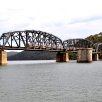 Main rail bridge